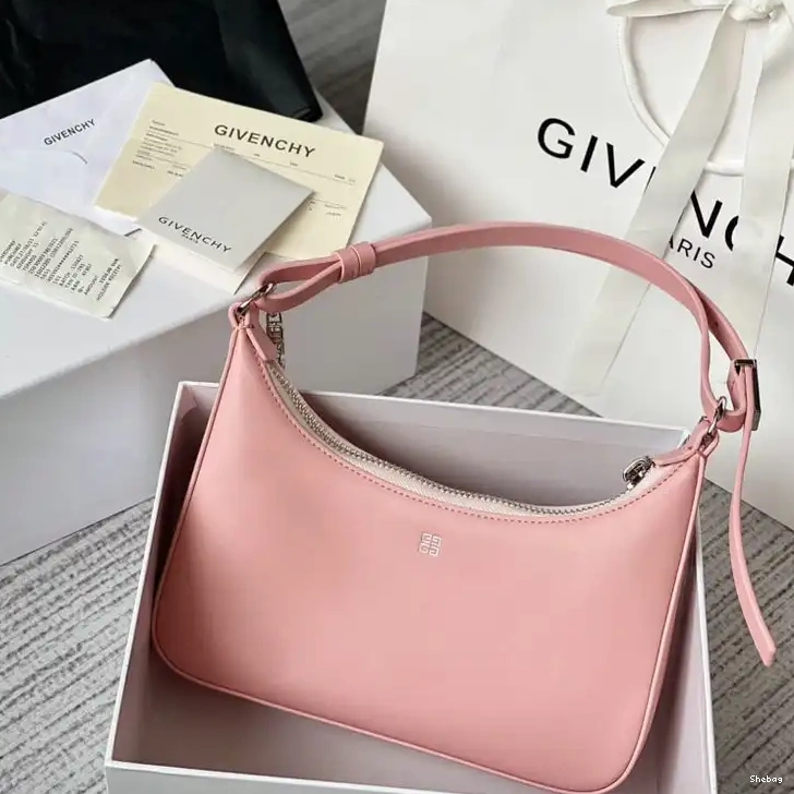 2206RF0002 Bag Givenchy 0523